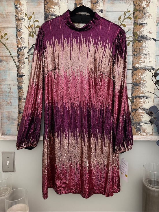 Madison Tara Dresses & Skirts - Maison Tara Sequin Ombre Shift Dress in Pink and Plum NWT